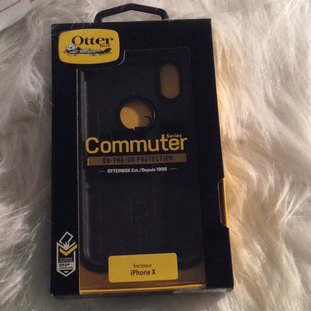 OutterBox Commuter Case